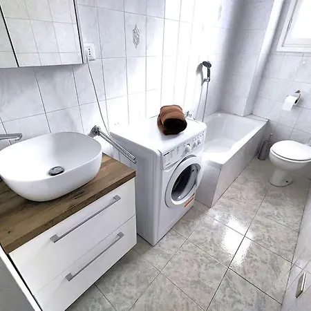 Carlo's Bz26 - Goethe - Sole Mio Apartment